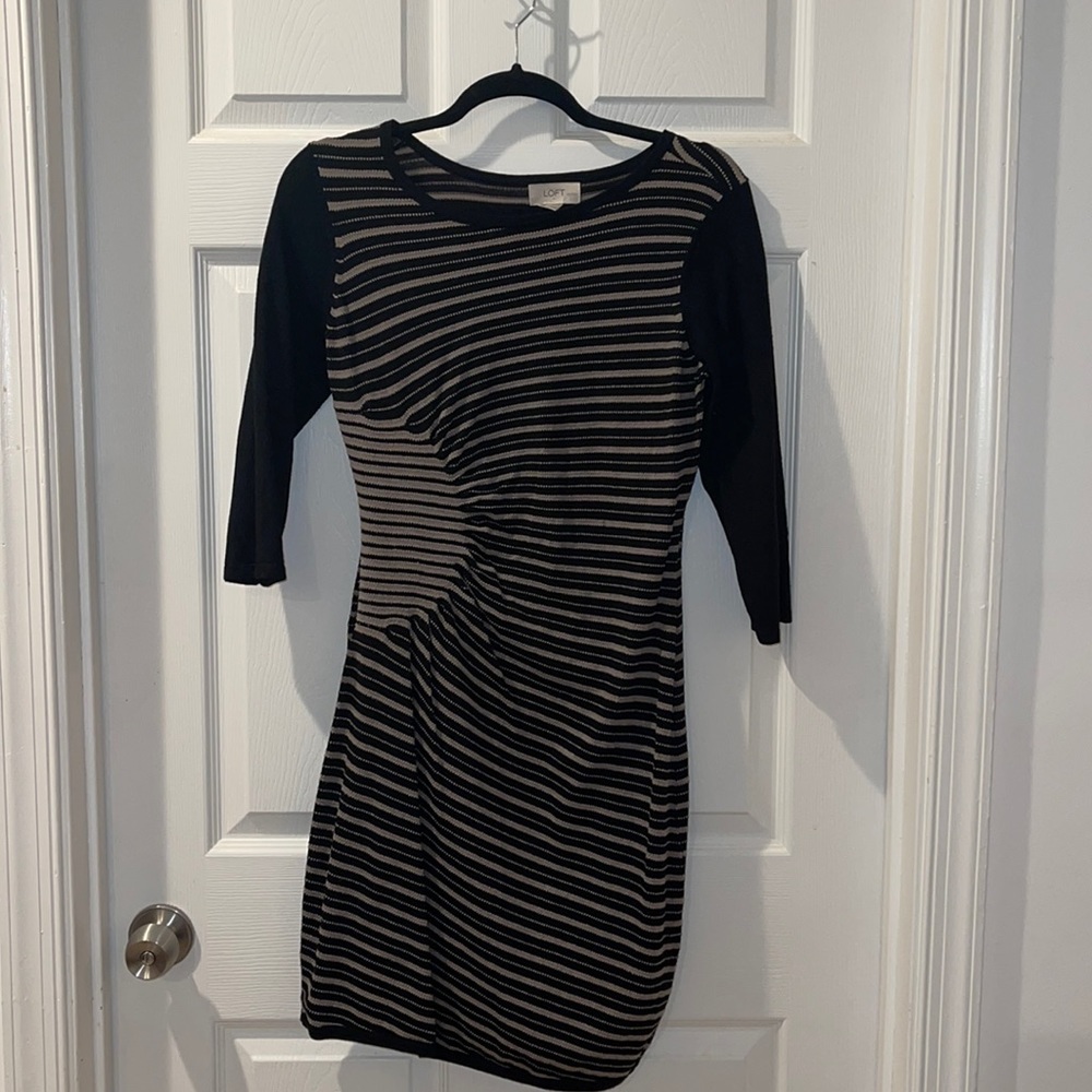 3/4 sleeve sweater dress